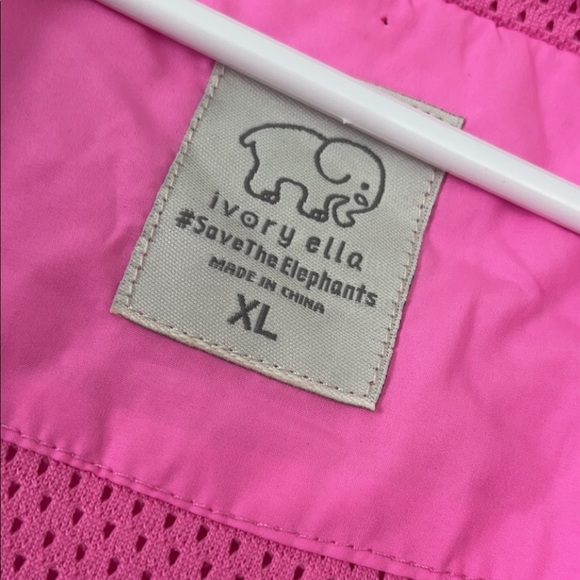 Brand new windbreaker - Picture 8 of 10